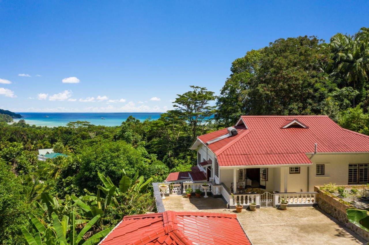 Janes' Serenity Guesthouse Anse a La Mouche Bagian luar foto